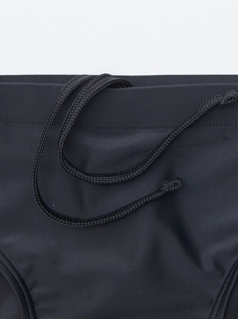 Traje de Baño Liso tipo brief KIABI Greenlife Negro - Image 2